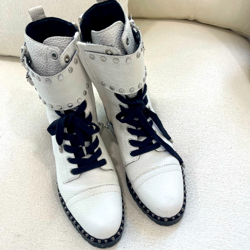 Sam Edelman white rockstod combat boots size 7 excellent used condition